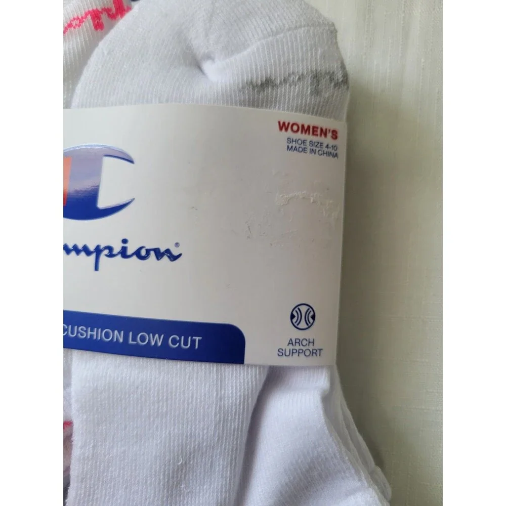 CHAMPION SOCKS WOMEN'S - LOW CUT  WHITE  - SHOE SZ 4-10 PACK 6